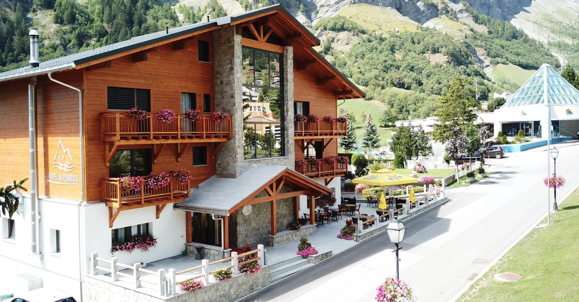 Hotel Alpenblick-Leukerbad-Therme Εξωτερικό φωτογραφία