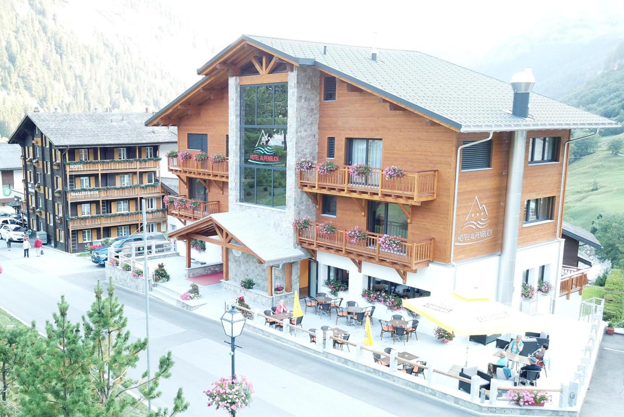 Hotel Alpenblick-Leukerbad-Therme Εξωτερικό φωτογραφία