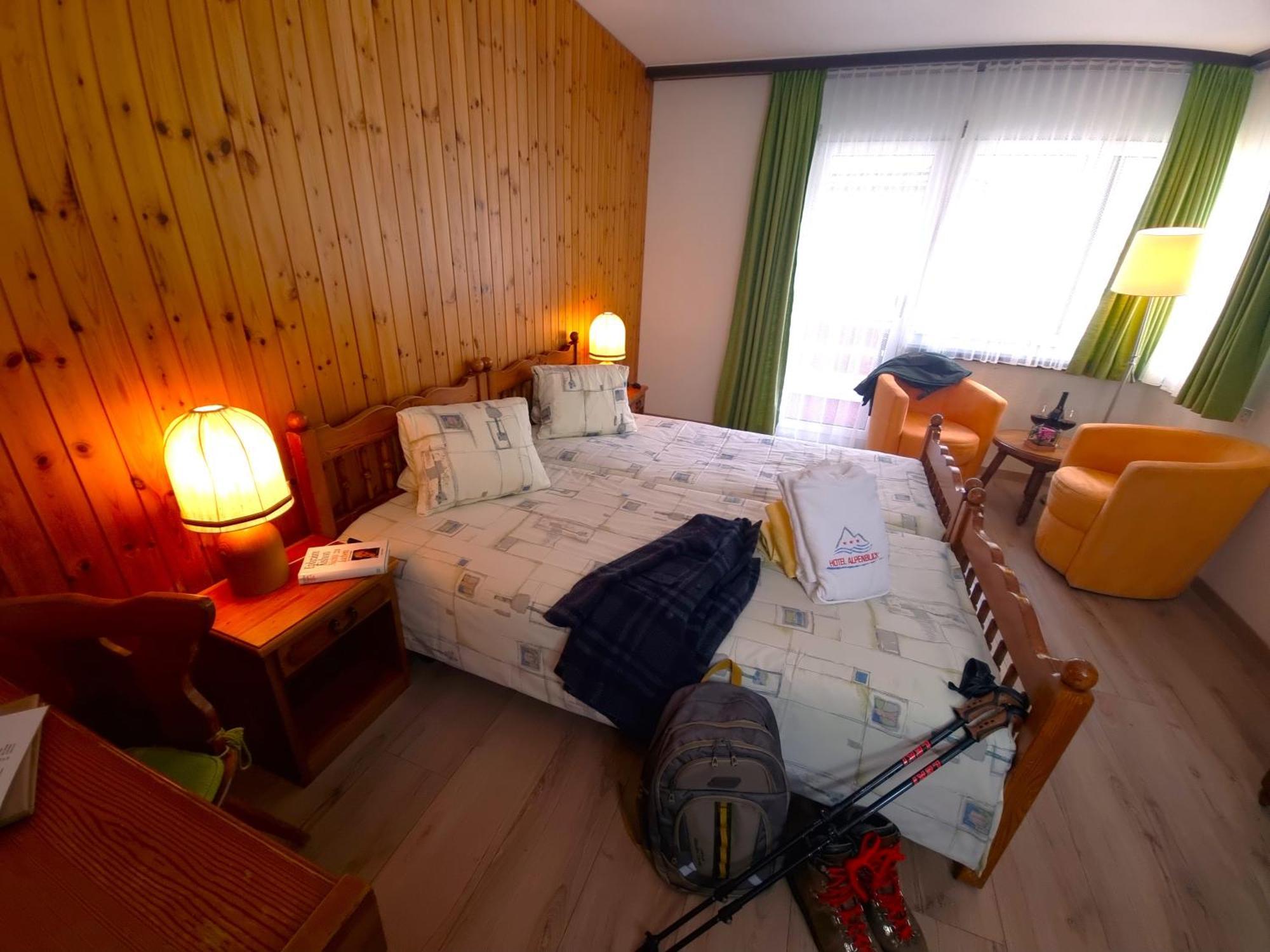 Hotel Alpenblick-Leukerbad-Therme Δωμάτιο φωτογραφία